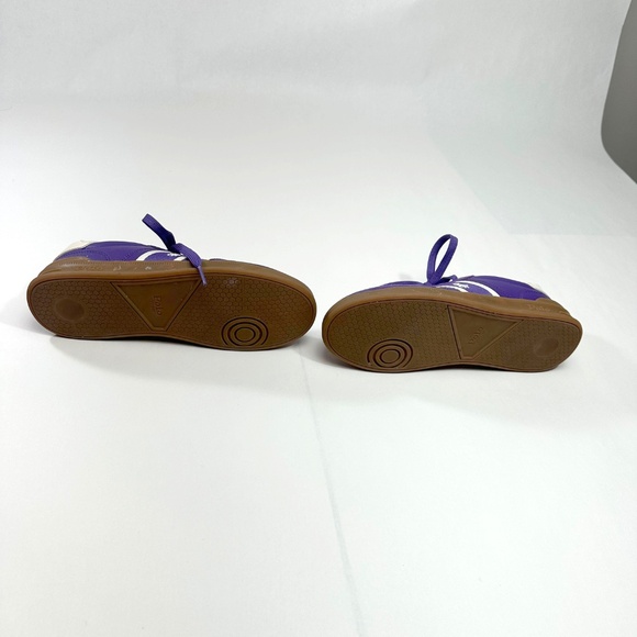 Ralph Lauren Sneaker Exclusive Sample